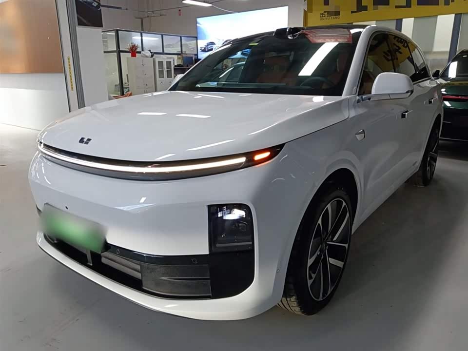 Li Auto Ideal L6