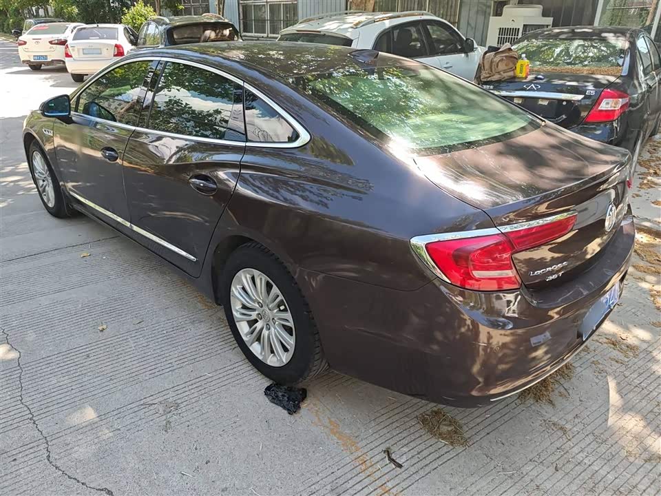 Buick Lacrosse