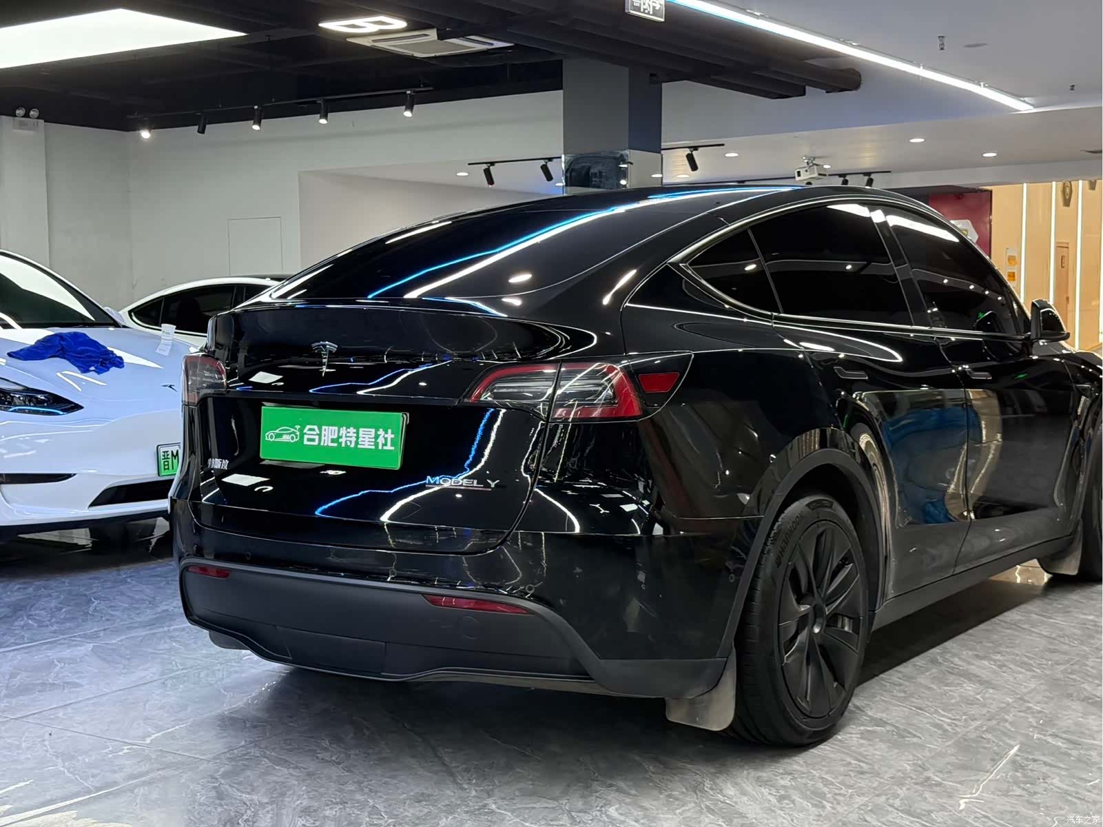 Tesla Model Y, 2022 12