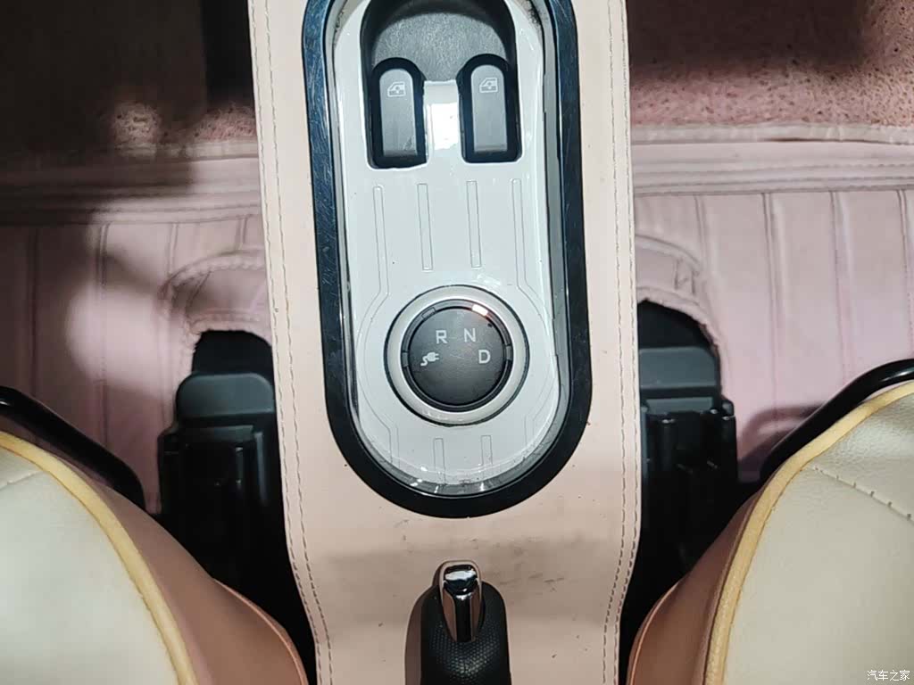 Wuling MINIEV, 2021 14