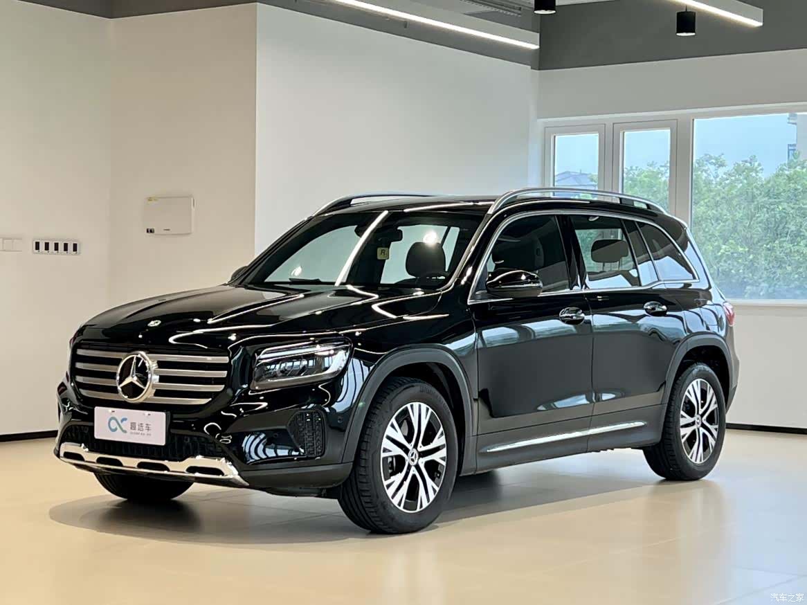 Mercedes-Benz GLB, 2024 1