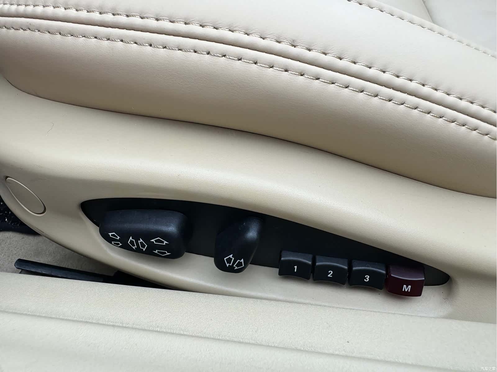 BMW Z4, 2008 11