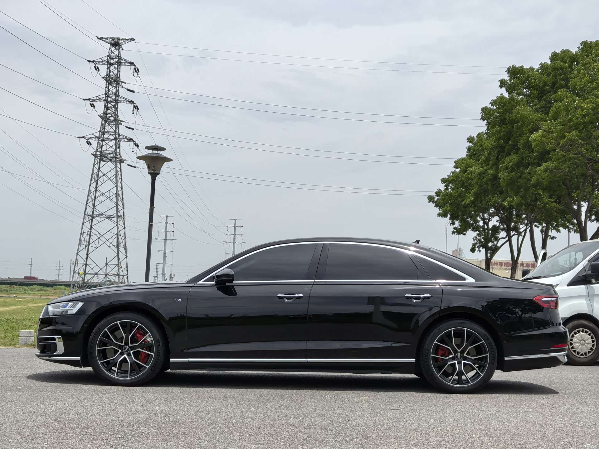 Audi A8L, 2022 8