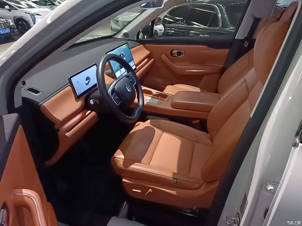 Leapmotor C10, 2025 16
