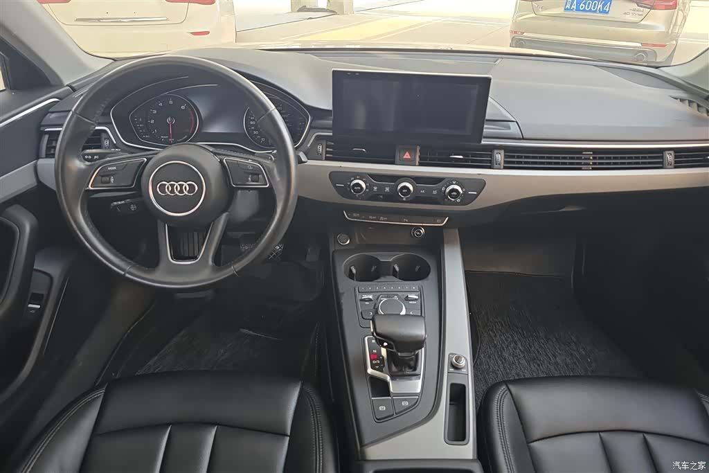 Audi A4L, 2018 12
