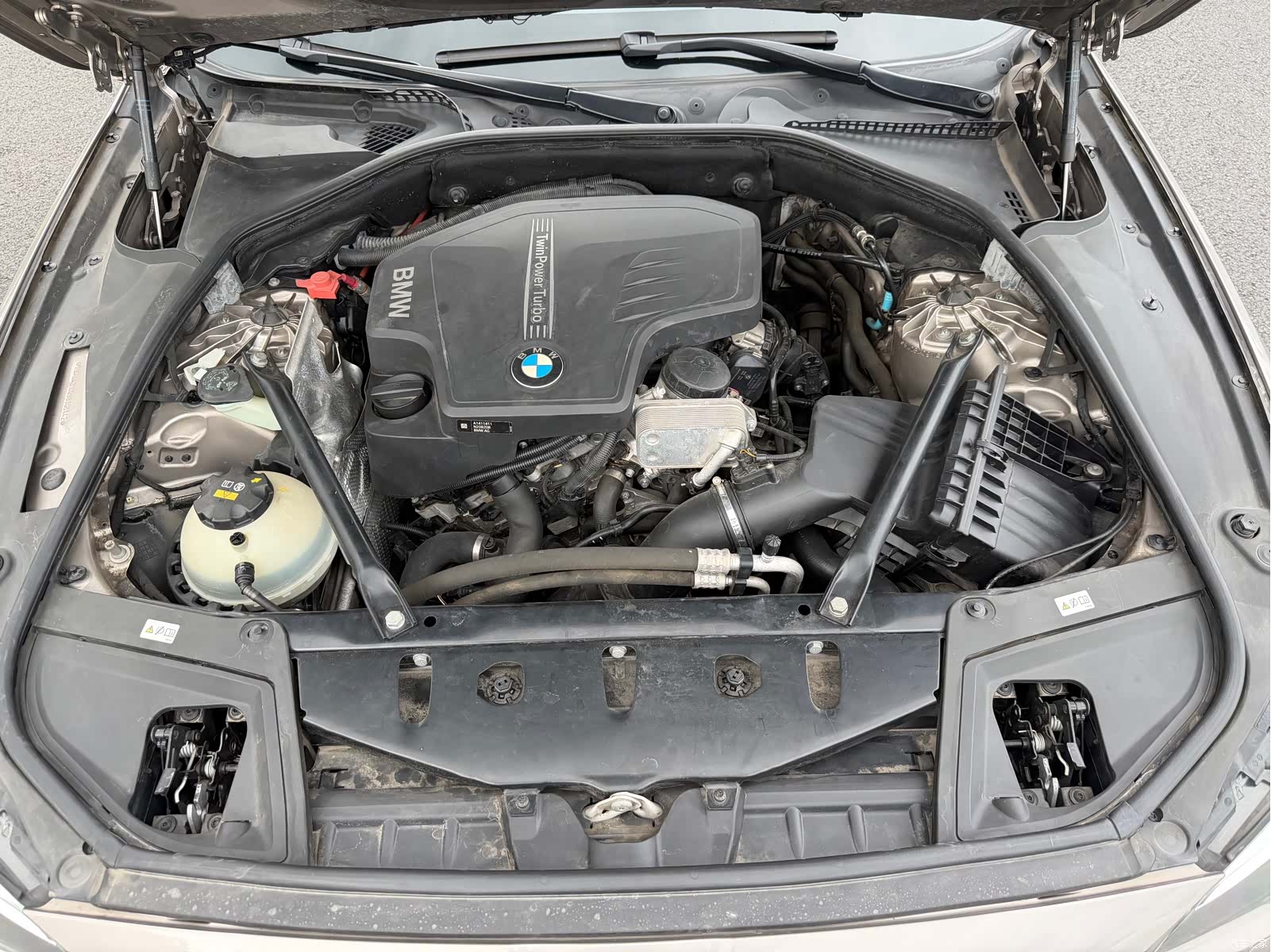 BMW 5 Series, 2016 10