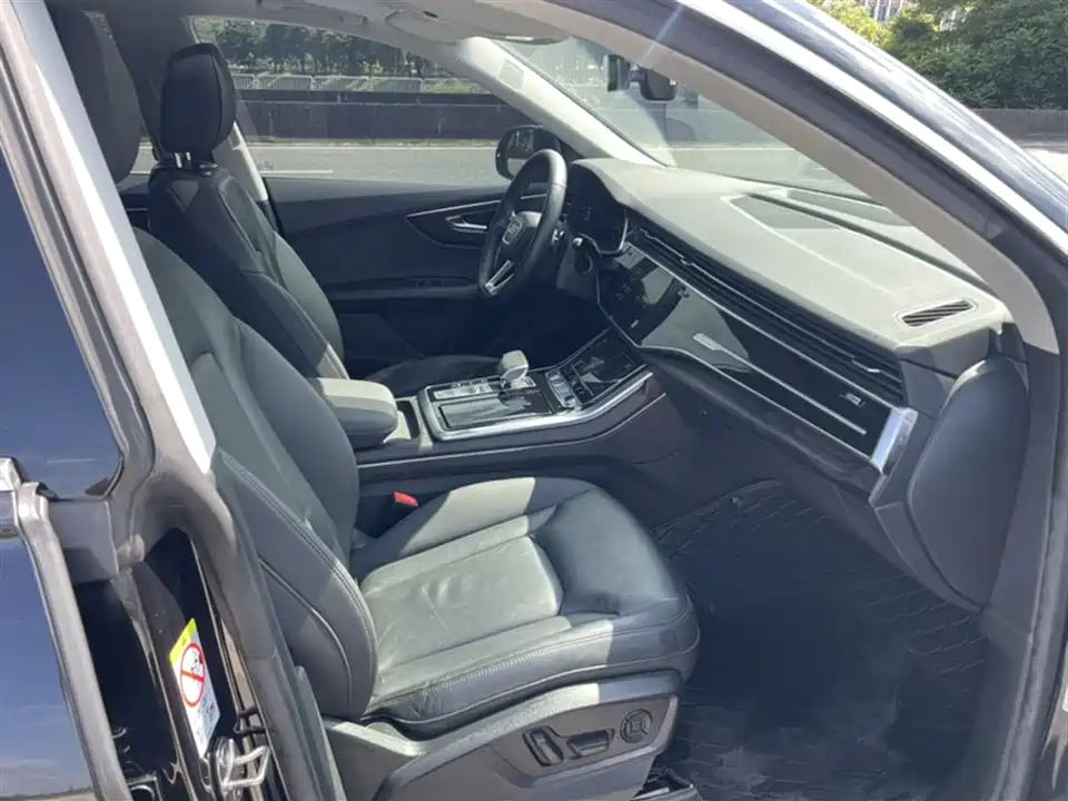 Audi Q8 Audi Q8