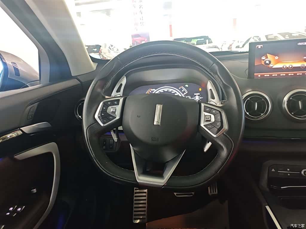 WEY VV7, 2018 11