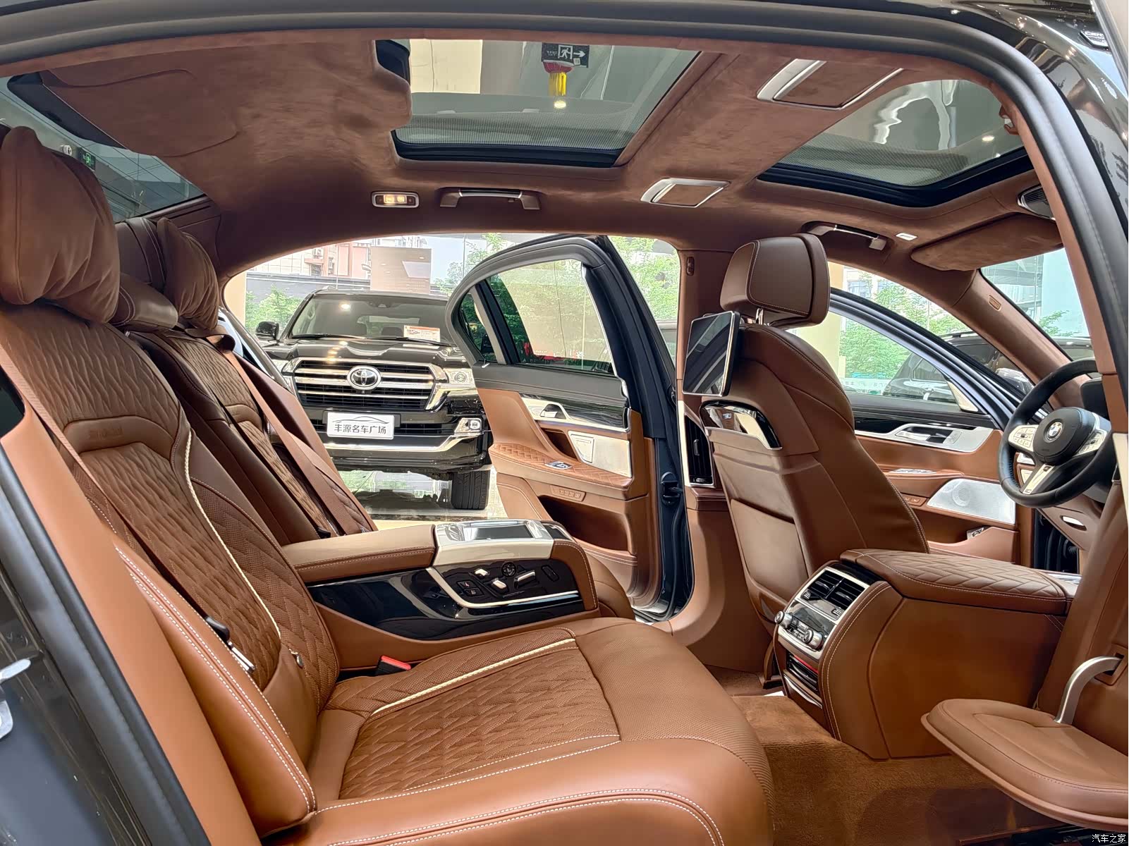 BMW 7 Series, 2022 10