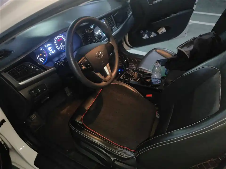 Hyundai Name picture