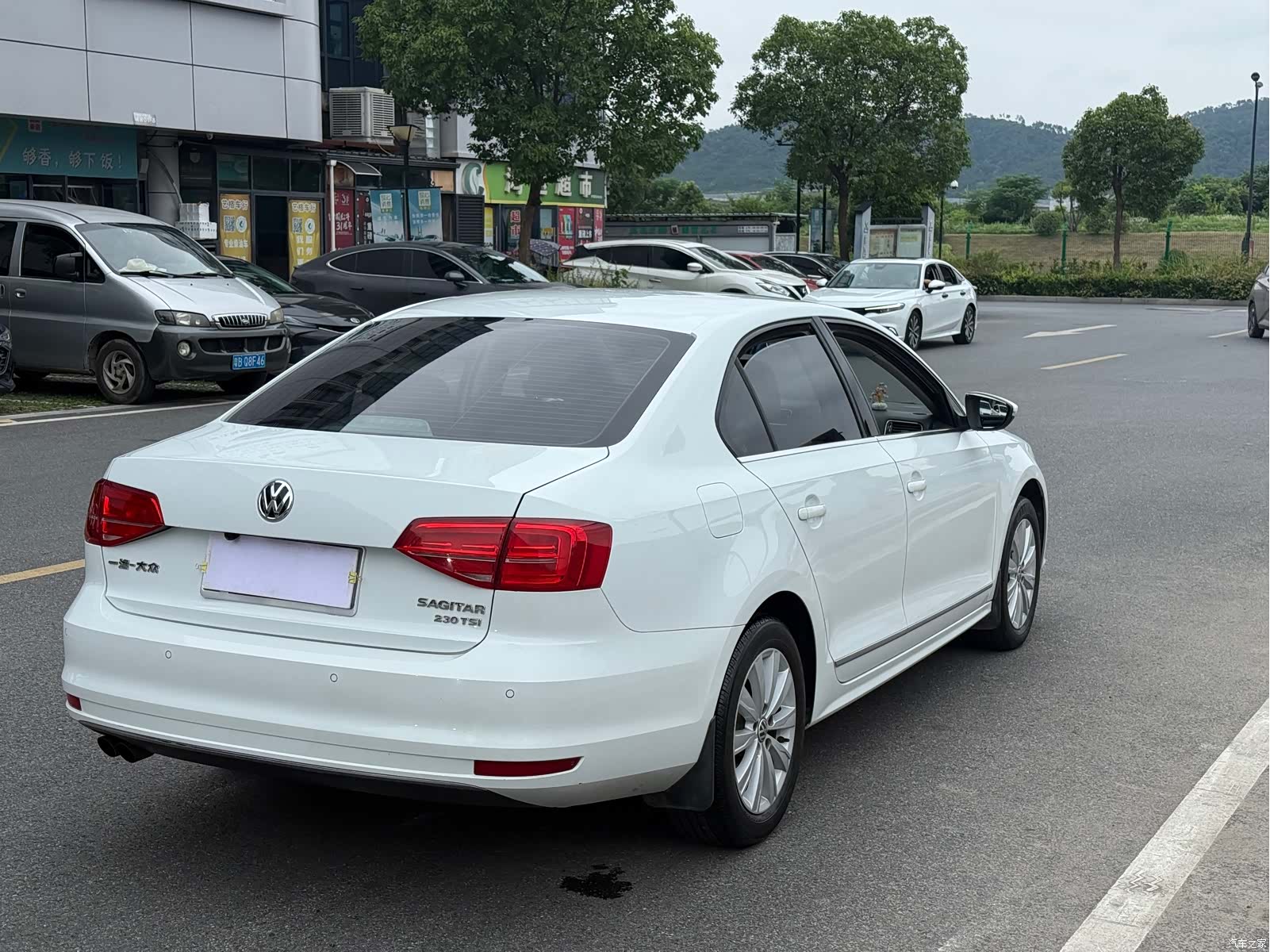 Volkswagen Sagitar, 2016 6