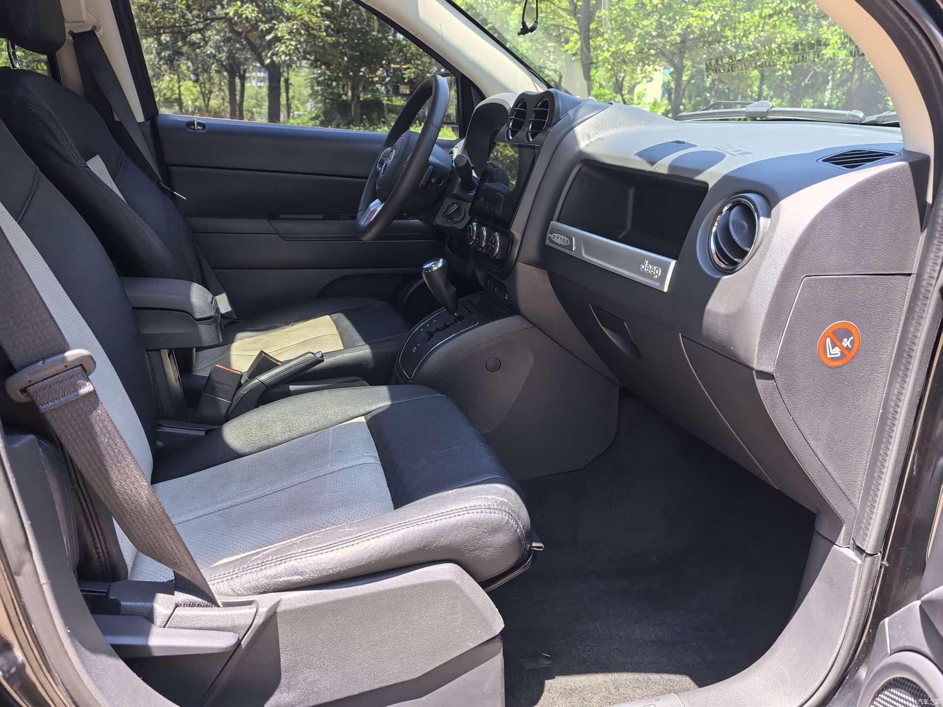 Jeep Compass, 2013 12