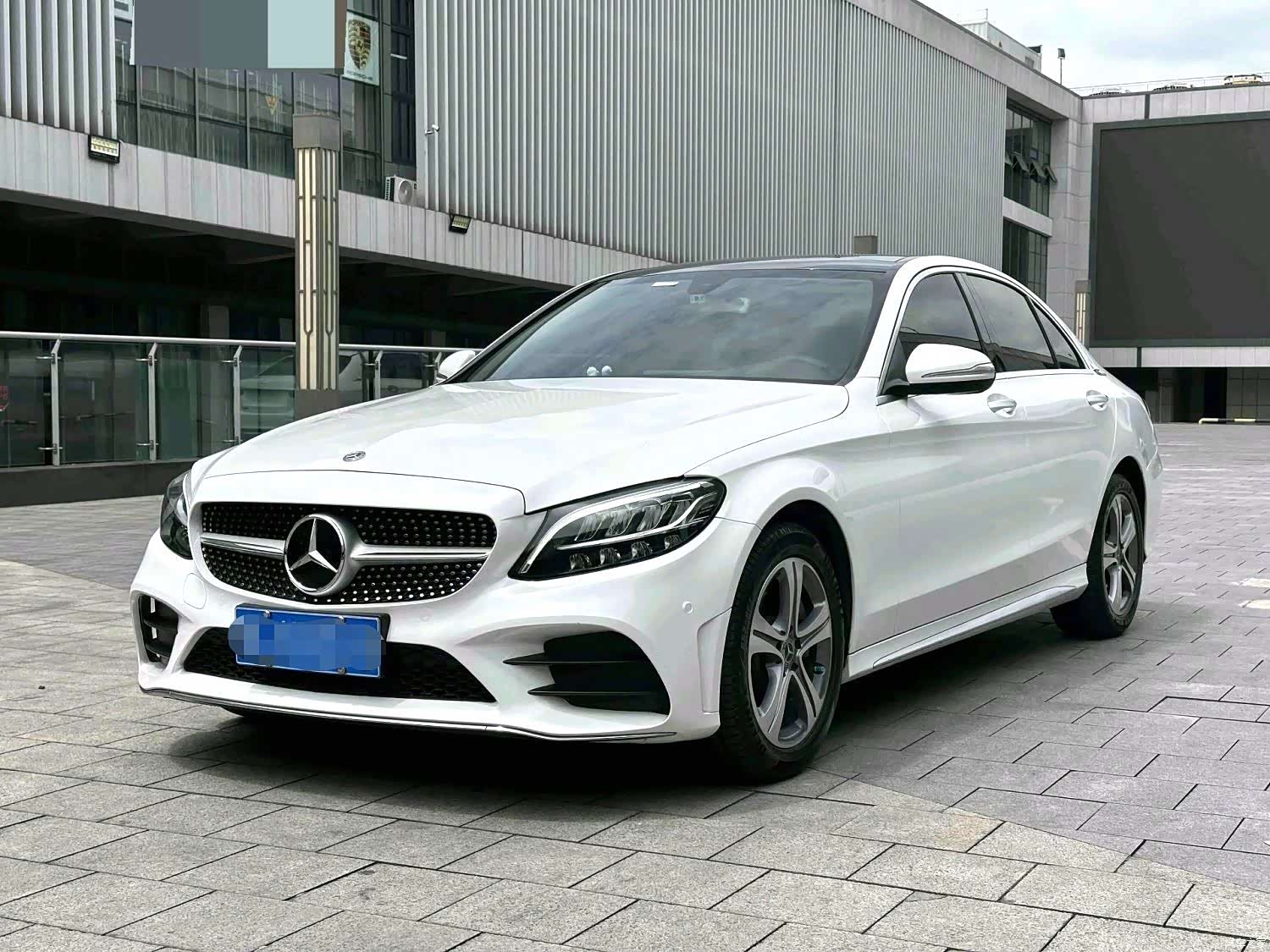 Mercedes-Benz C-Class, 2020 1