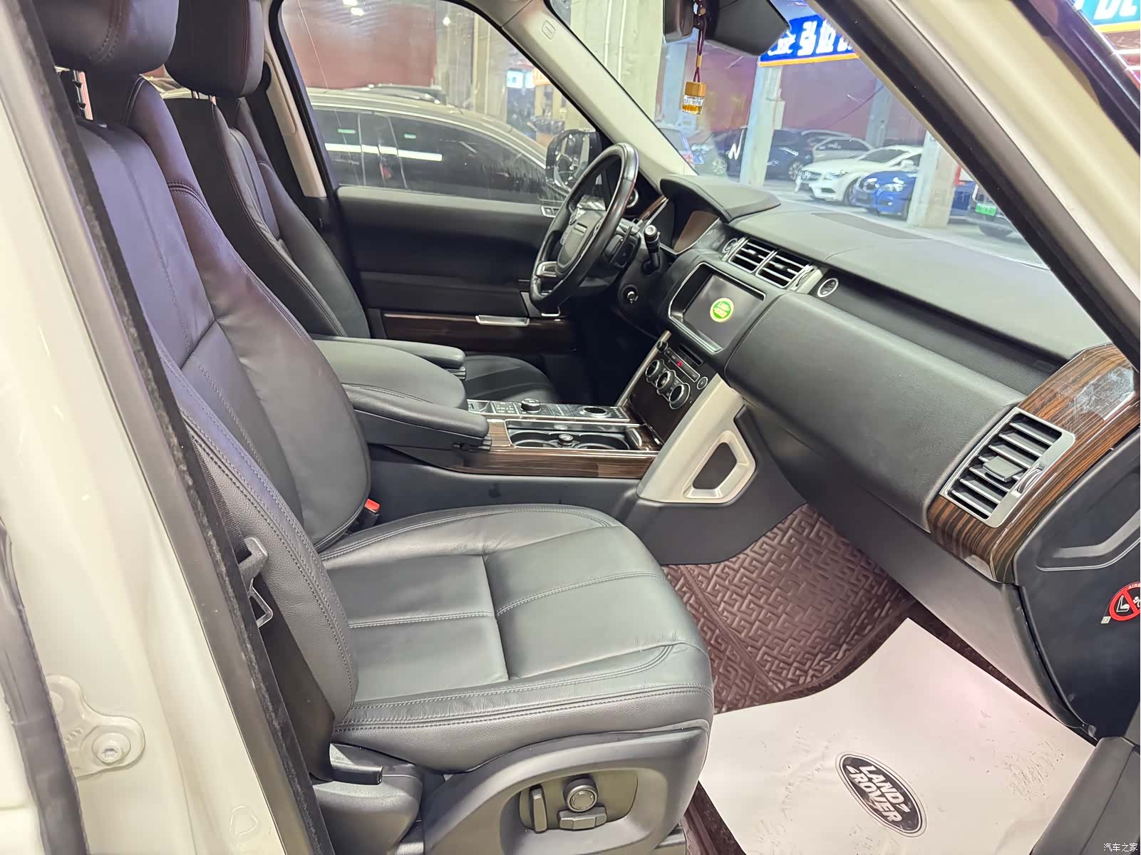 Land Rover Range Rover, 2018 12
