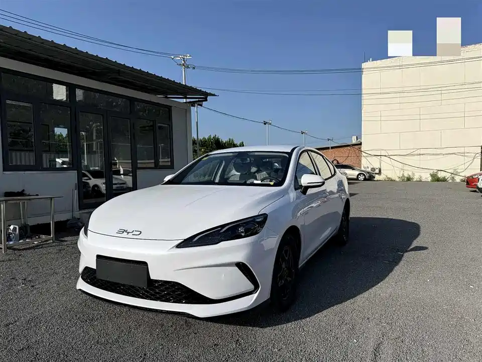 BYD Seal 05 DM-i