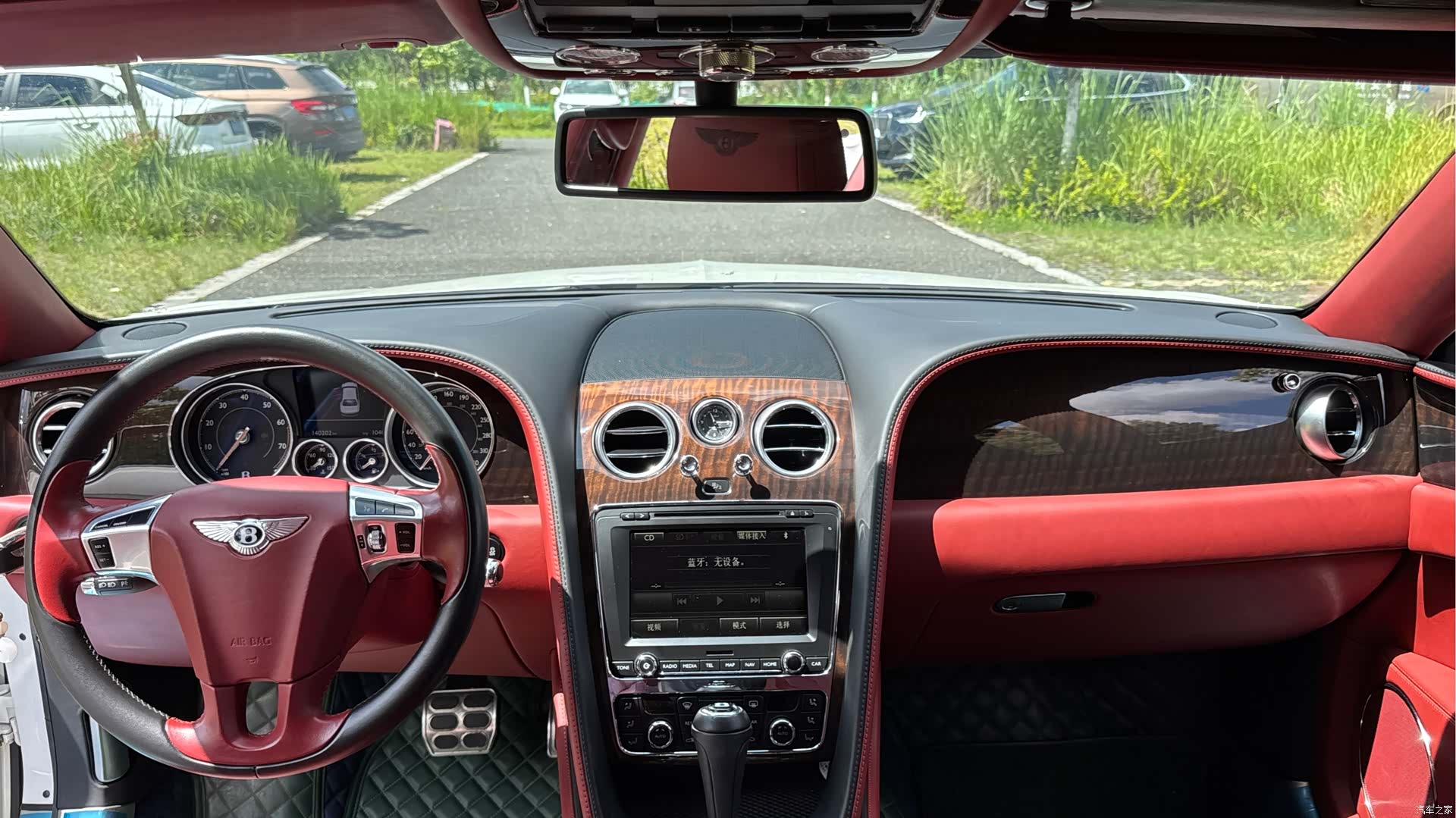 Bentley Flying Spur, 2018 12