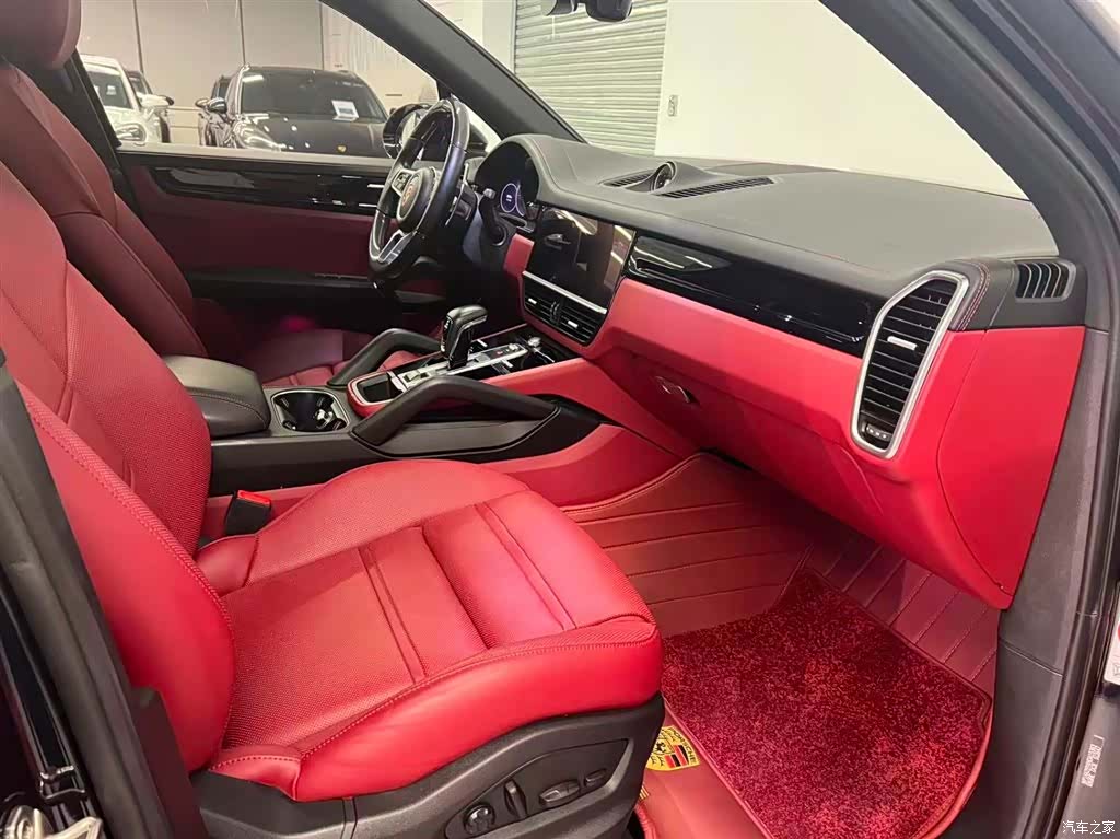 Porsche Cayenne, 2022 11
