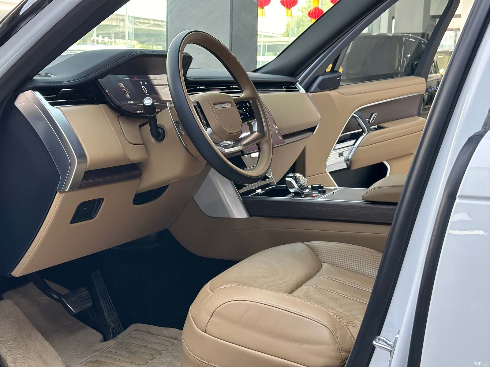 Land Rover Range Rover, 2023 4