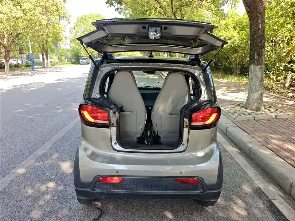 Baoding E100