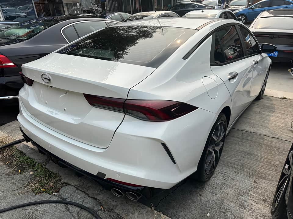 Trumpchi Shadow Leopard