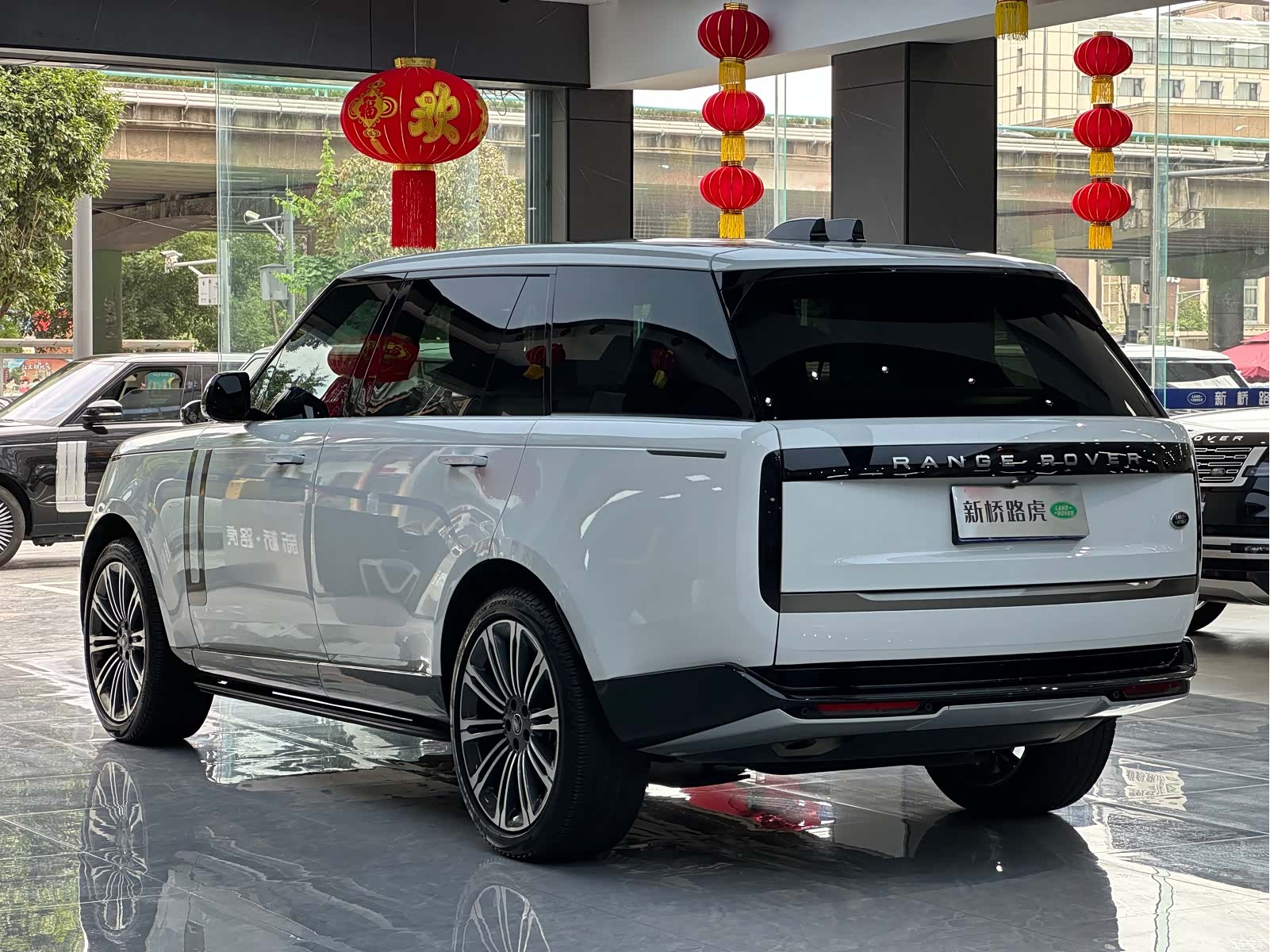 Land Rover Range Rover, 2023 17