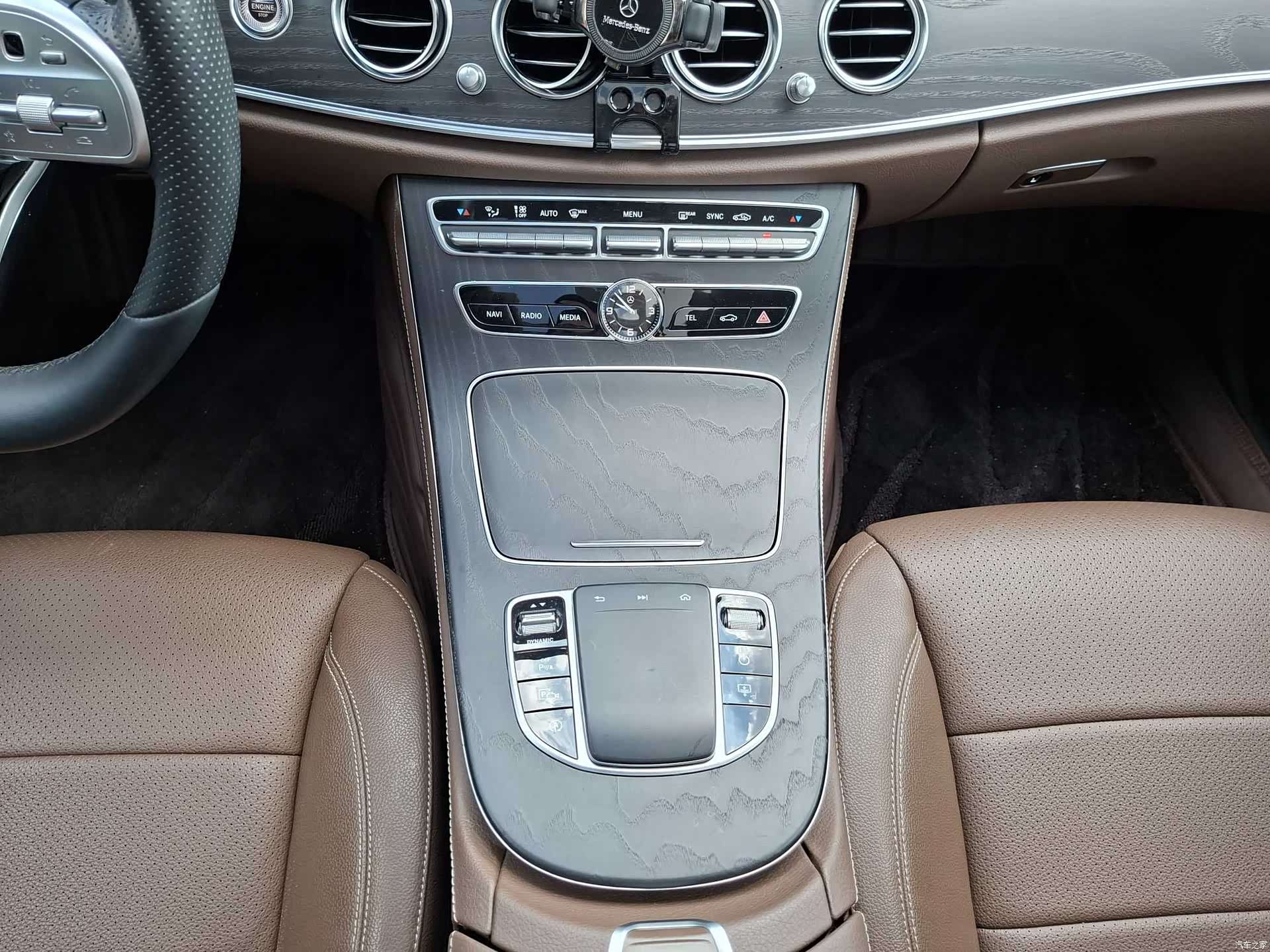 Mercedes-Benz E-Class, 2019 15