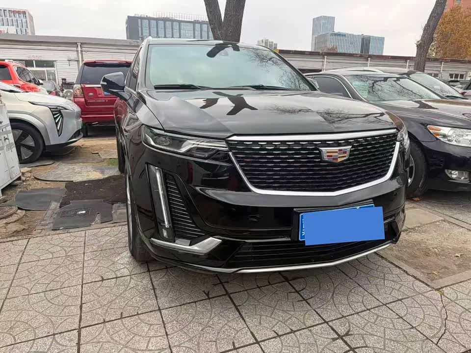 Cadillac XT6