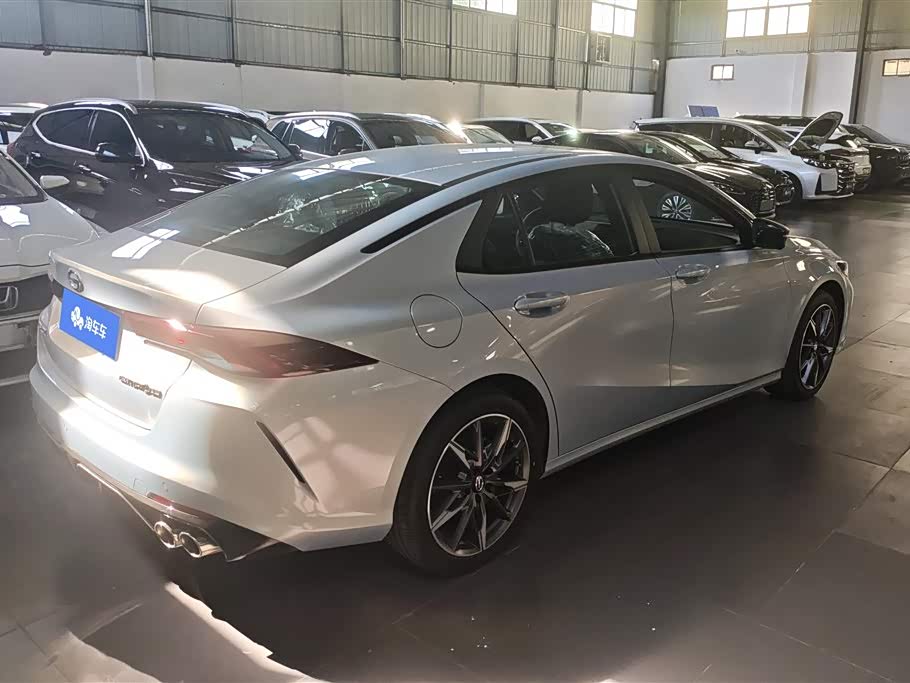 Trumpchi Shadow Leopard