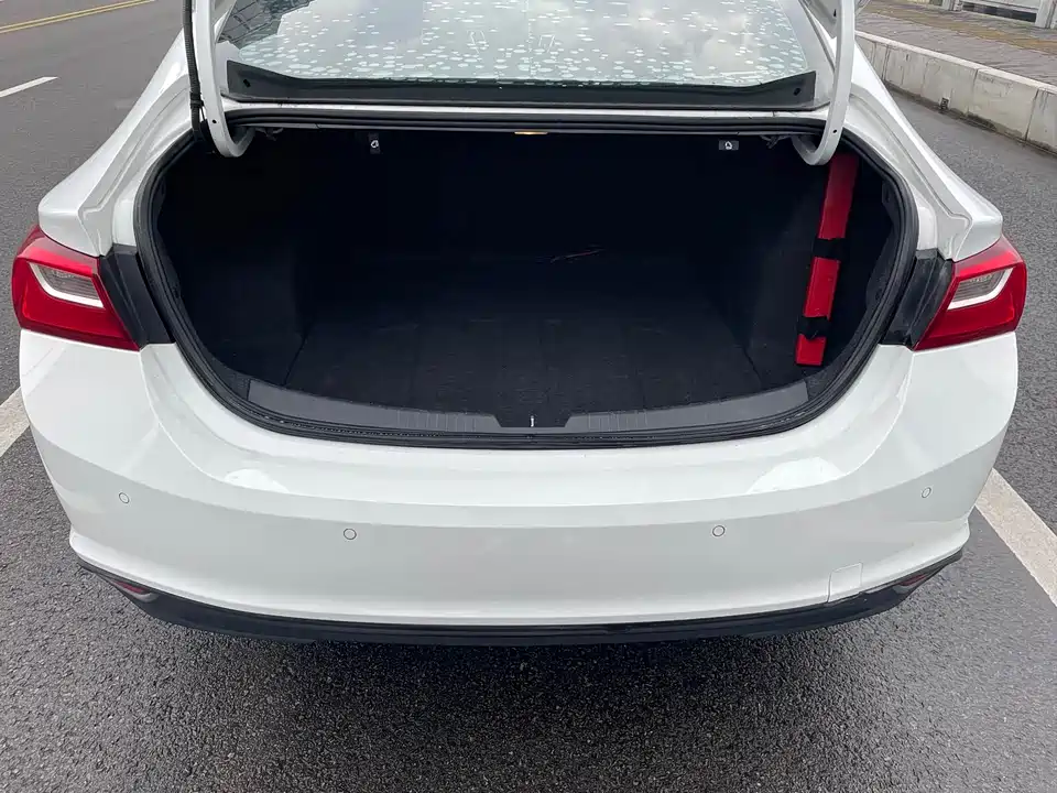 Chevrolet Mai Ruibao XL