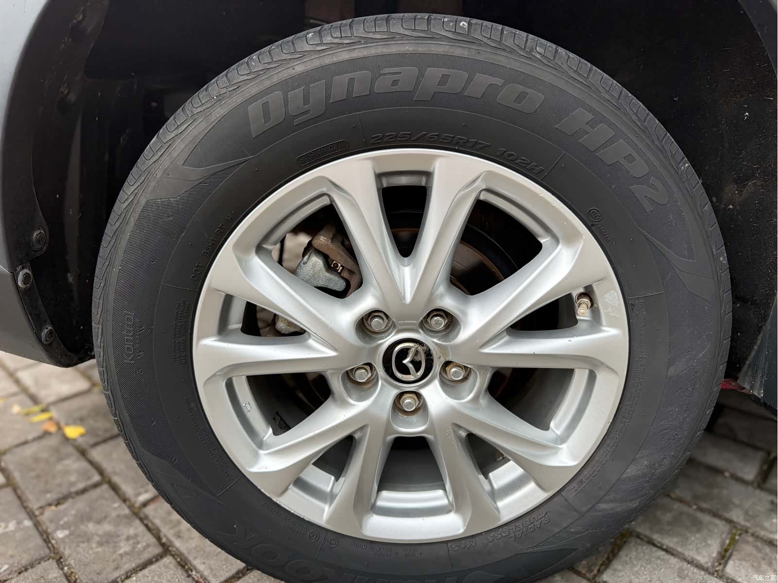 Mazda CX-4, 2016 11
