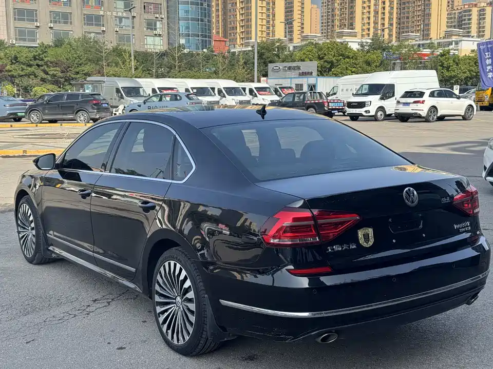 Volkswagen Passat