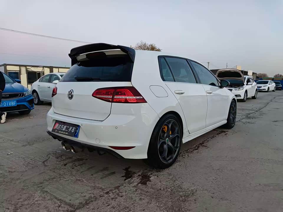 Volkswagen golf