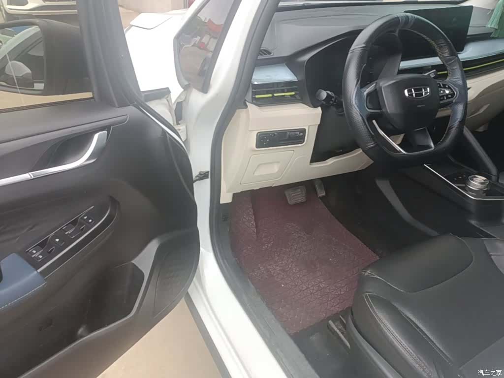 Geely EX3, 2022 16
