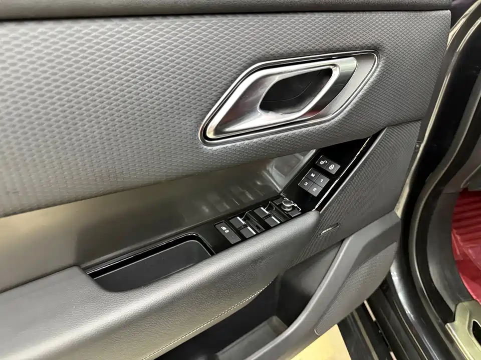 Land Rover Range Rover Star Pulse