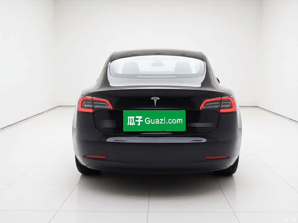 Tesla Model 3, 2020 4