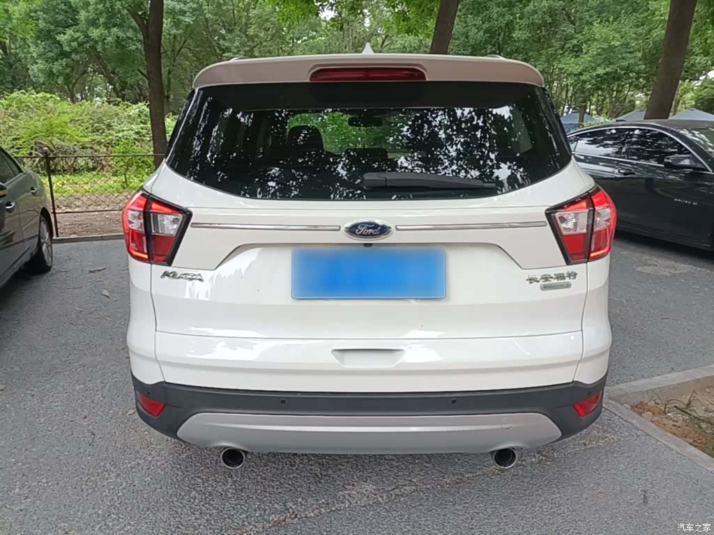 Ford Kuga, 2017 6