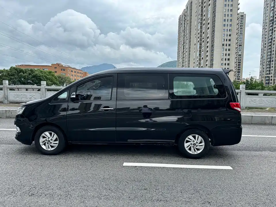 JAC Refine Ruifeng M4