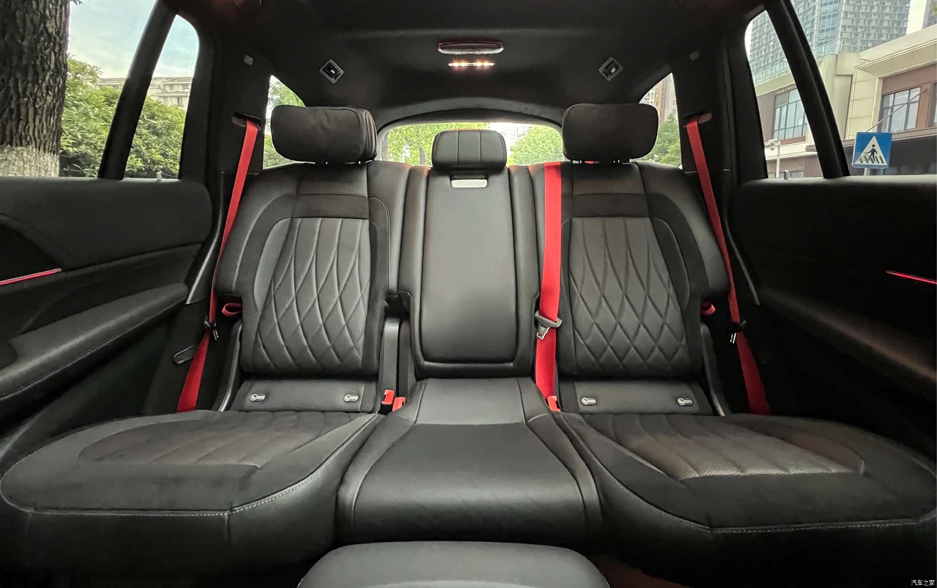 Mercedes-Benz GLS, 2024 8