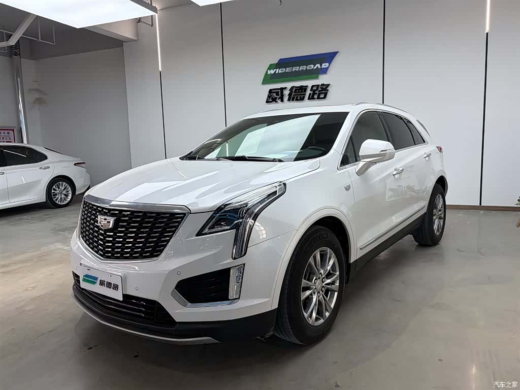 Cadillac XT5, 2021 1