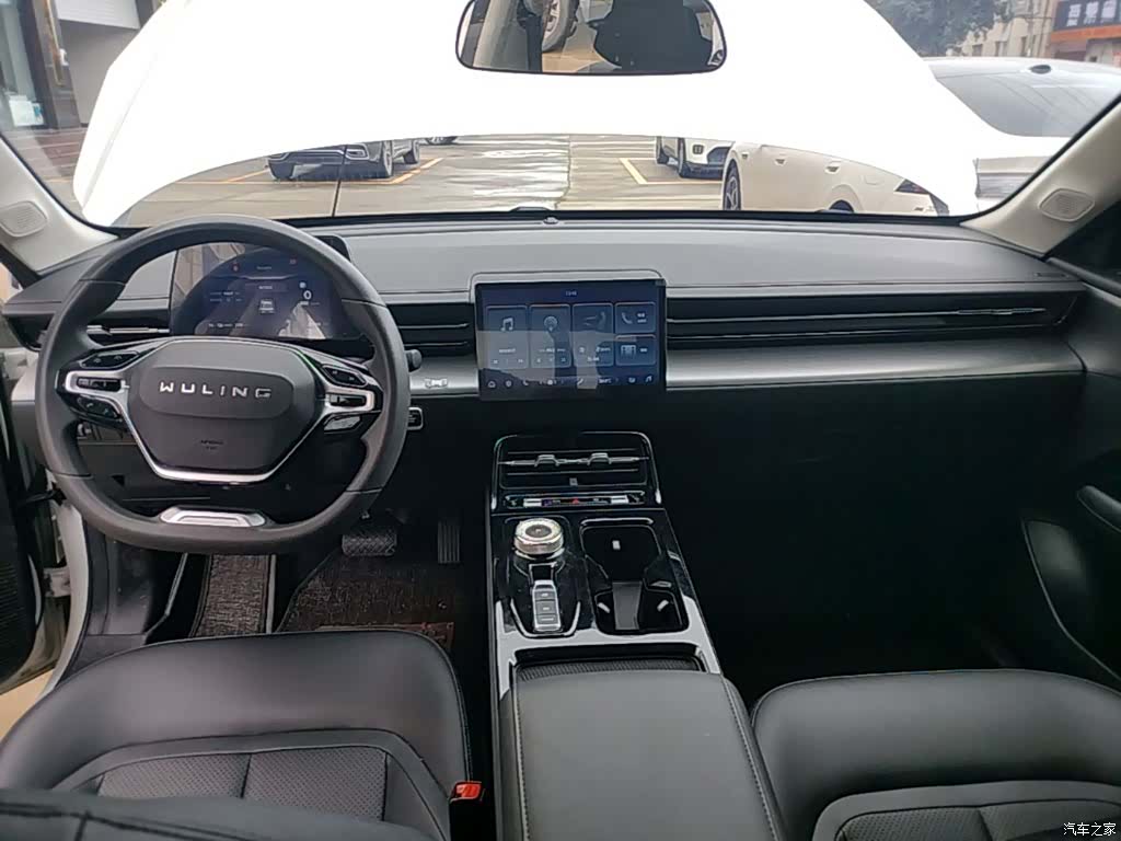 Wuling E5, 2024 10