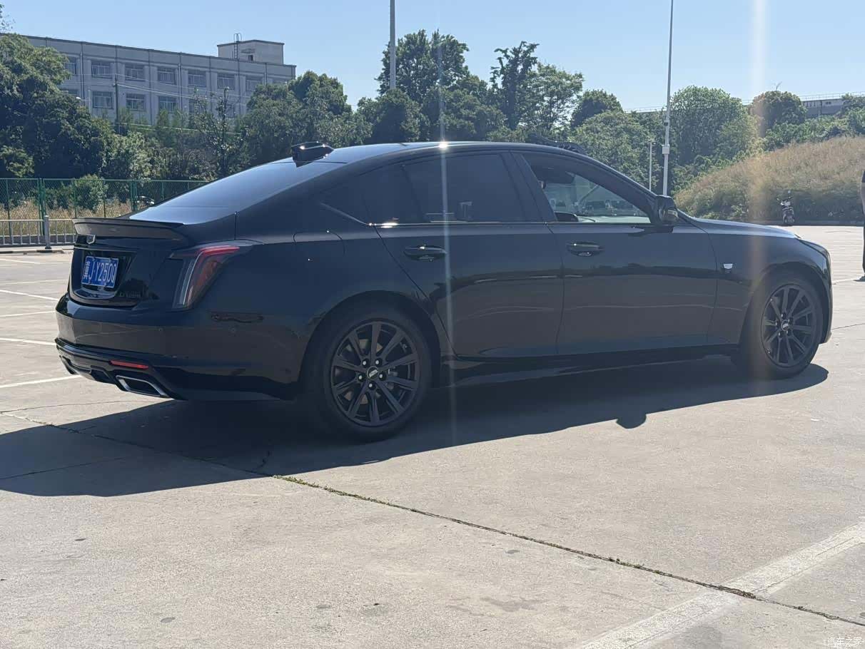 Cadillac CT5, 2025 15