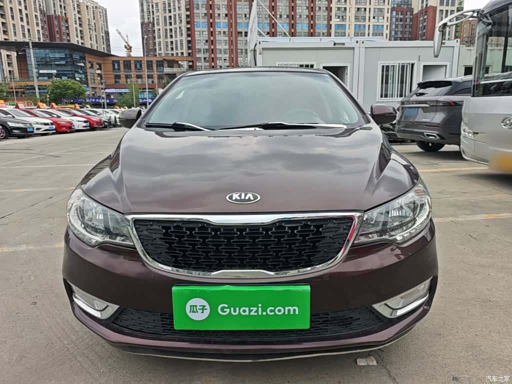 Kia GLS, 2014 3