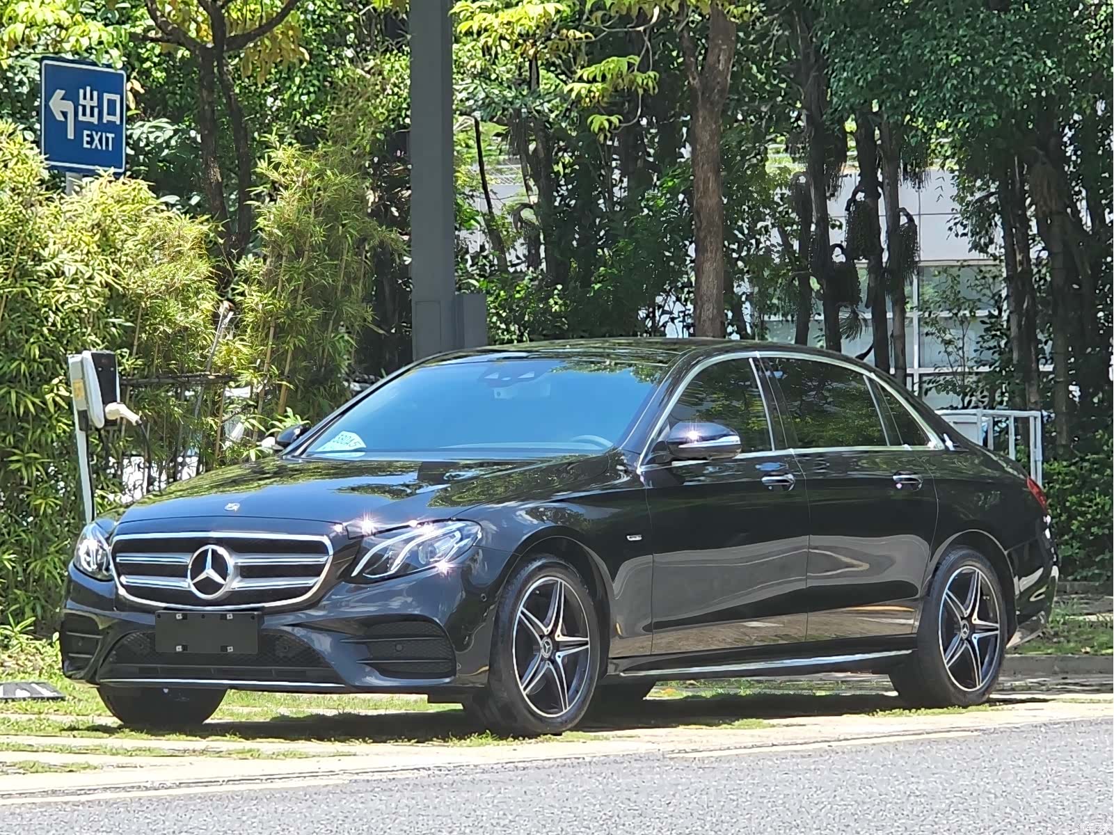 Mercedes-Benz E-Class, 2020 1