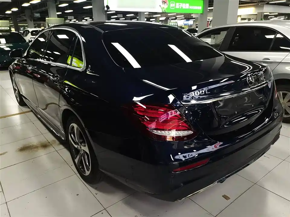 Mercedes-Benz E-class Mercedes-Benz E-class