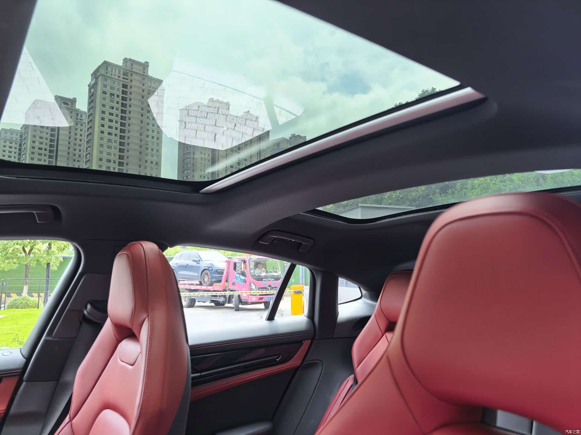 Porsche Panamera, 2025 10