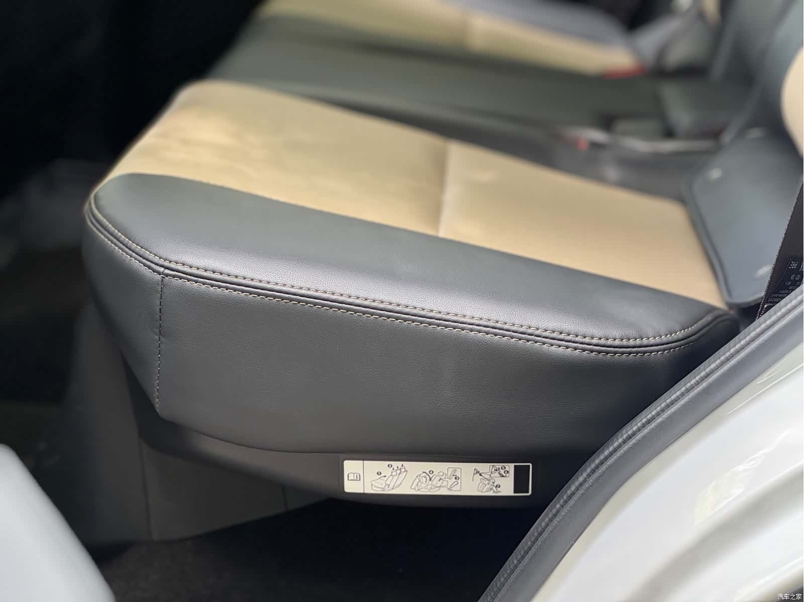 Lexus GX, 2024 10