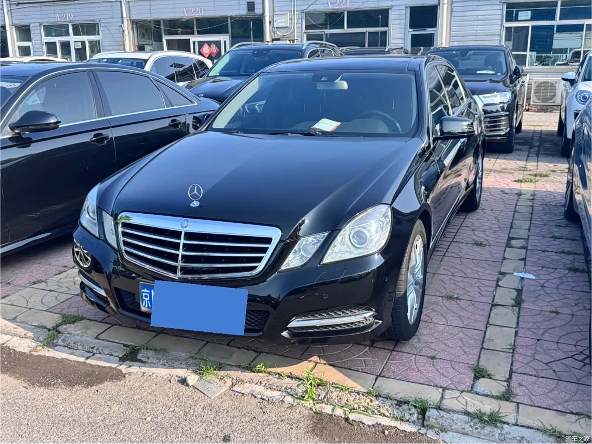 Mercedes-Benz E-Class, 2012 1