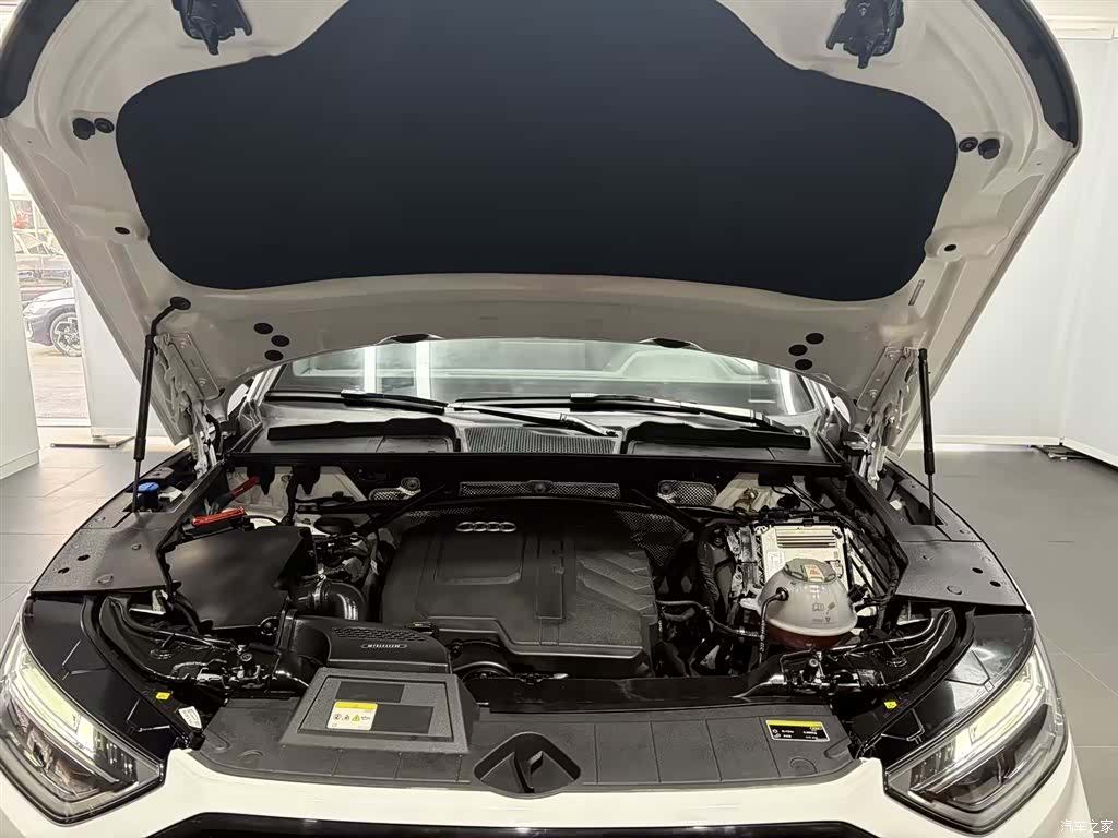 Audi Q5L, 2023 8