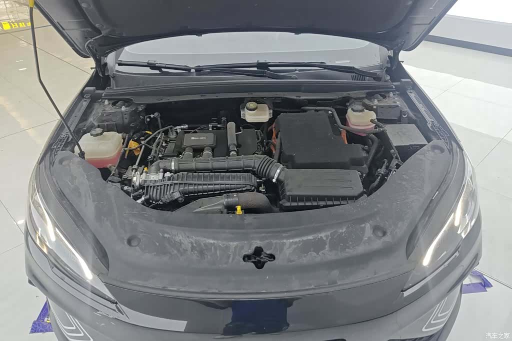 BYD Seal, 2025 10