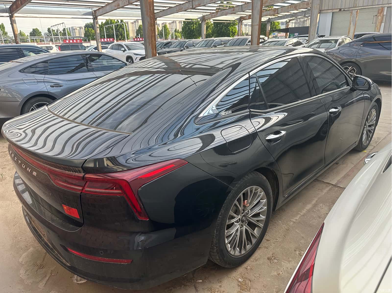 Bestune B70, 2021 9